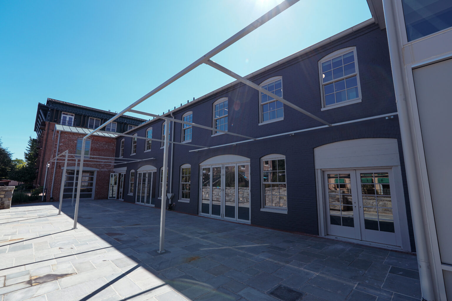 Outdoor Courtyard Patio