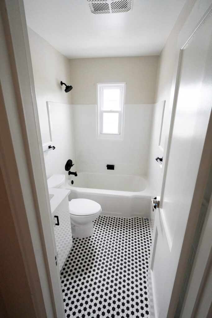 Renovated bathroom with new tub surround at Park View Apartments